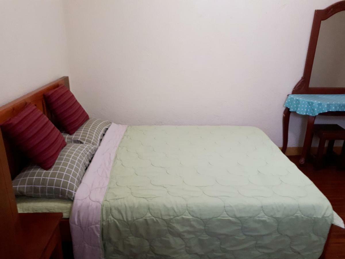 Minine Guesthouse Silang Luaran gambar